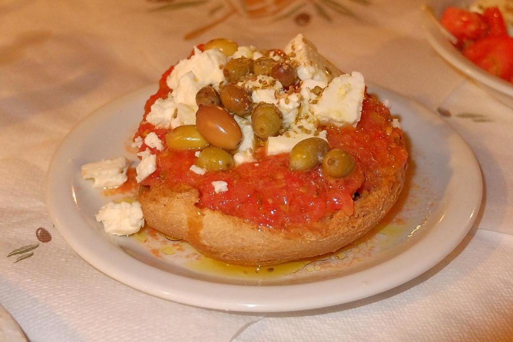 Socrates Apartmens & Restaurant Milatos Exterior photo
